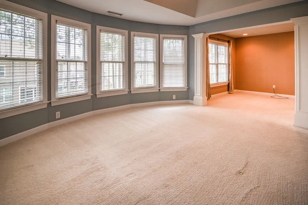 Empty room carpet | Commercial carpet cleaning in Newcastle Empty carpeted room in a residential building, commercial carpet cleaning in Newcastle